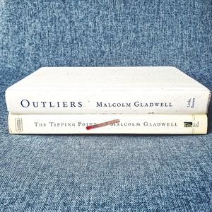 4/$23 or $14 for Set of 2 Used Gladwell Books